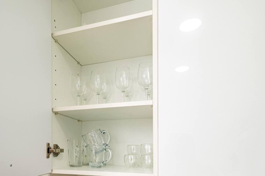 Modern 3 Bedroom Flat In ลิสบอน ภายนอก รูปภาพ