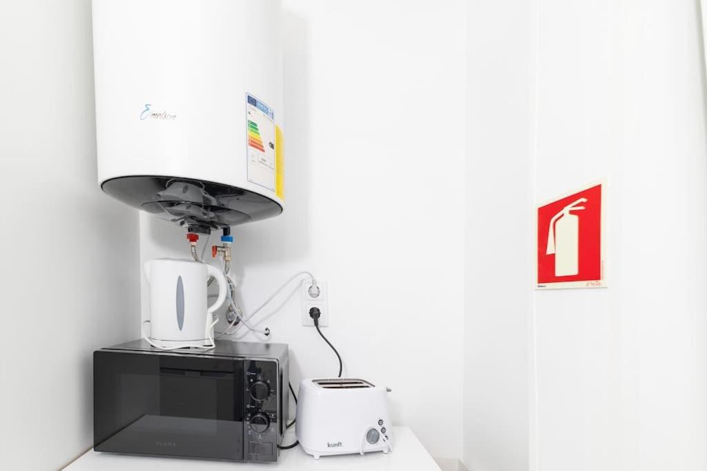 Modern 3 Bedroom Flat In ลิสบอน ภายนอก รูปภาพ