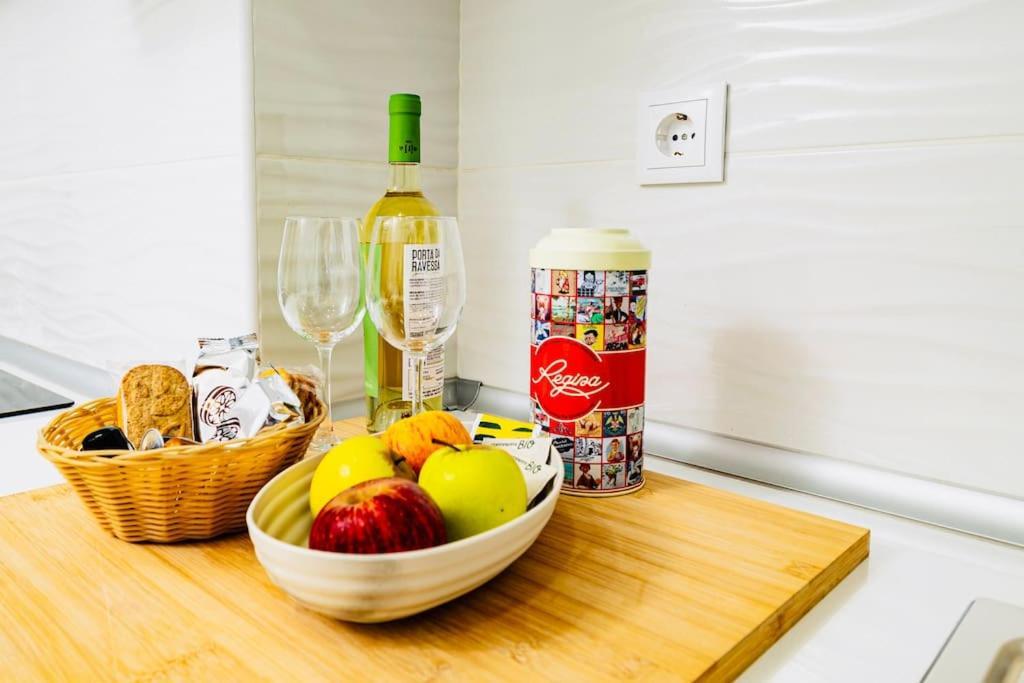 Modern 3 Bedroom Flat In ลิสบอน ภายนอก รูปภาพ